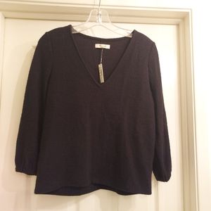 NWT Madewell black textured v-neck top